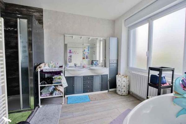 Maison à vendre |  Guipavas |  11 pièces | 250 m²