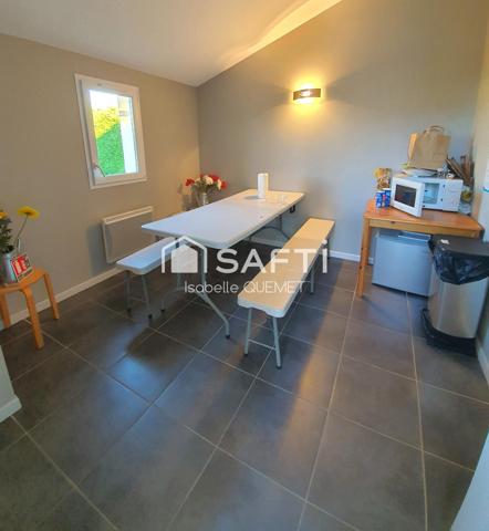 Ensemble de 10 bureaux sur 180 m² : Immeuble de rapport locatif