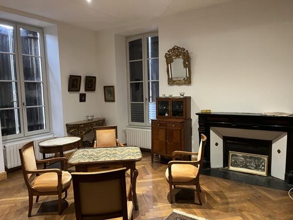 Maison à vendre |  Sarlat-la-Canéda |  8 pièces | 320 m²