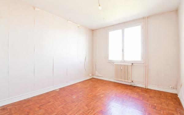Appartement à vendre    4 pièces • 87,08 m2 Valence