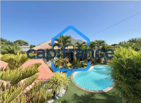 À VENDRE – LA RIVIÈRE SAINT-LOUIS (OUAKI) - Villa familiale T5/6 de 293,50 m² utiles sur 770 m² de terrain