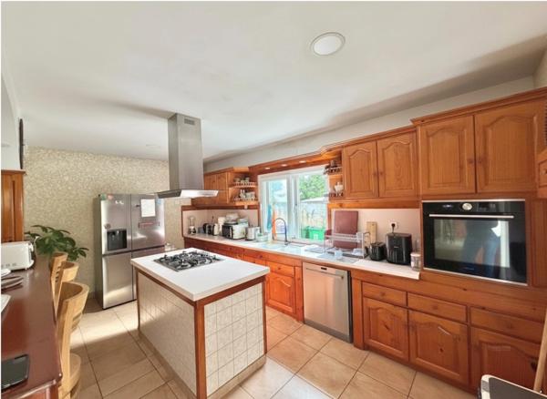 À VENDRE – LA RIVIÈRE SAINT-LOUIS (OUAKI) - Villa familiale T5/6 de 293,50 m² utiles sur 770 m² de terrain