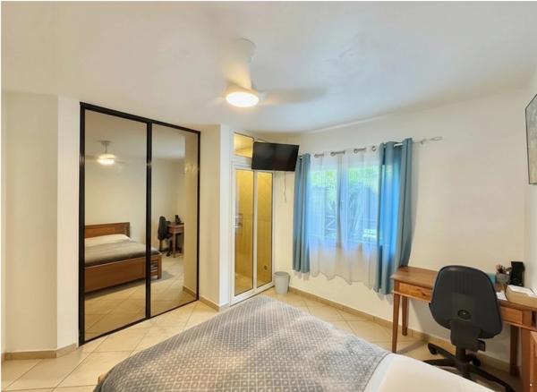 À VENDRE – LA RIVIÈRE SAINT-LOUIS (OUAKI) - Villa familiale T5/6 de 293,50 m² utiles sur 770 m² de terrain