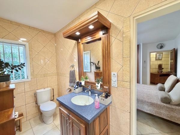 À VENDRE – LA RIVIÈRE SAINT-LOUIS (OUAKI) - Villa familiale T5/6 de 293,50 m² utiles sur 770 m² de terrain