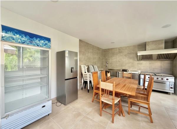 À VENDRE – LA RIVIÈRE SAINT-LOUIS (OUAKI) - Villa familiale T5/6 de 293,50 m² utiles sur 770 m² de terrain