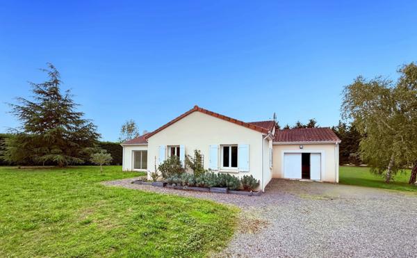 Dept de la Vienne (86) Maison de plain pied à vendre 5 pièces à ANTRAN (86)