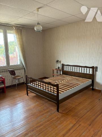 À VENDRE ? AVEYRON, à LAURAS commune de ROQUEFROT-SUR-SOULZON Ensemble immobilier de 177 m² hab...