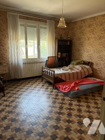 À VENDRE ? AVEYRON, à LAURAS commune de ROQUEFROT-SUR-SOULZON Ensemble immobilier de 177 m² hab...