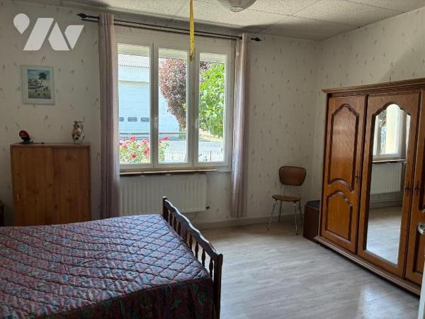 À VENDRE ? AVEYRON, à LAURAS commune de ROQUEFROT-SUR-SOULZON Ensemble immobilier de 177 m² hab...