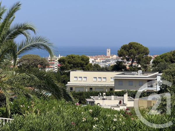 Appartement F3 à vendre  3 pièces - 86,52 m 2   ANTIBES  - 06