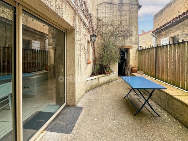 MAISON EN PIERRE + MAISONNETTE + GARAGE 10 PIECES 230 M²