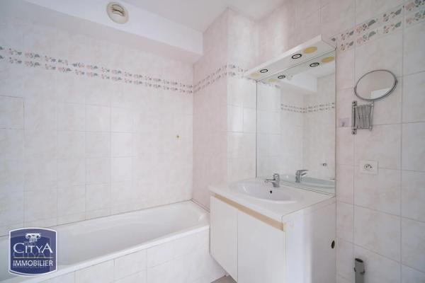Appartement à vendre 3 pièces 67m² Rixheim (68170)