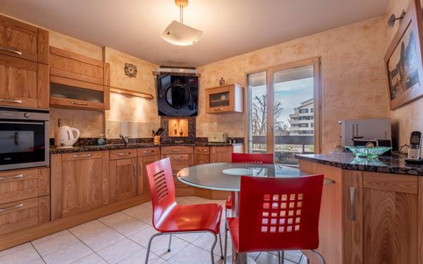 Appartement à vendre    5 pièces • 115 m2 Lyon 9