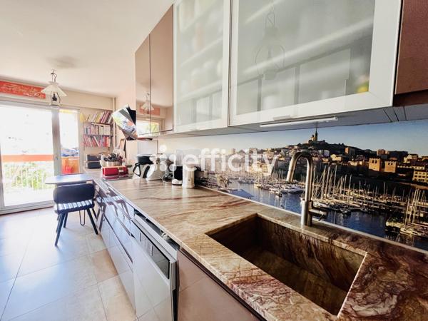 Appartement
         5 pièces
        - 124 m² Exclusivité 388 000 € *