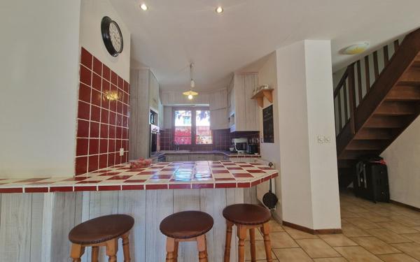 Maison à vendre    5 pièces • 102 m2 Vaires-sur-Marne