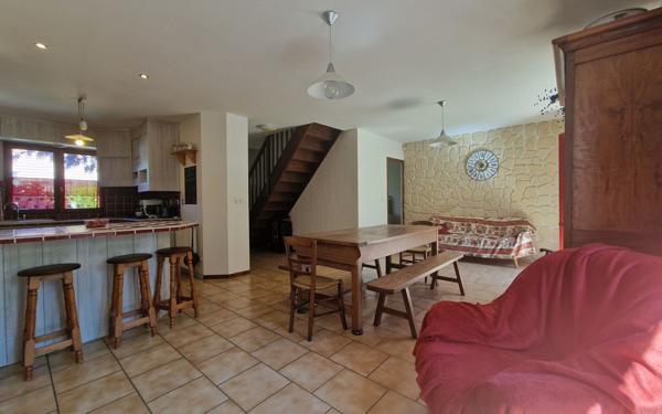 Maison à vendre    5 pièces • 102 m2 Vaires-sur-Marne