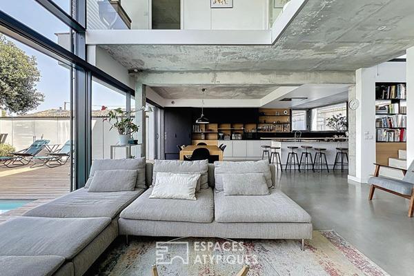 Maison d’architecte avec piscine et rooftop