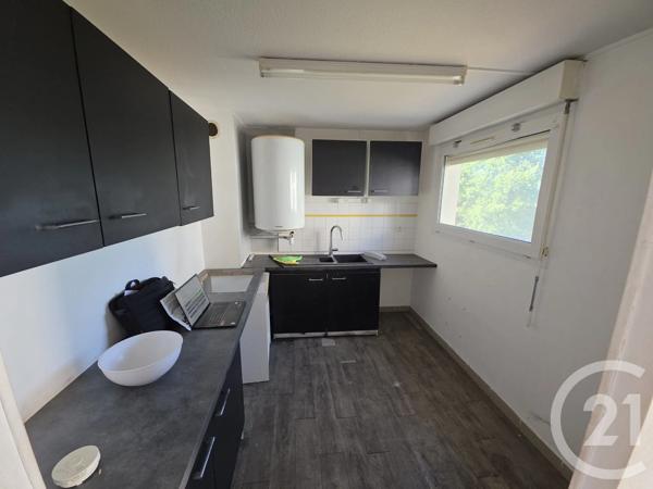 Appartement T3 à vendre  3 pièces - 57,12 m 2   NIMES  - 30