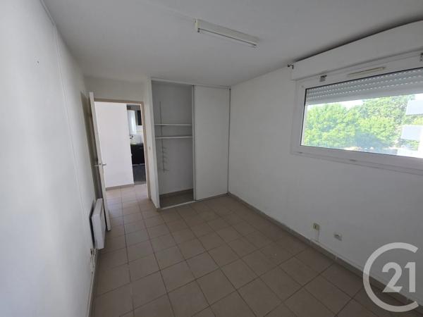 Appartement T3 à vendre  3 pièces - 57,12 m 2   NIMES  - 30