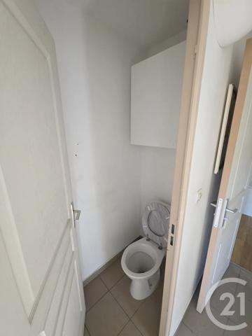 Appartement T3 à vendre  3 pièces - 57,12 m 2   NIMES  - 30