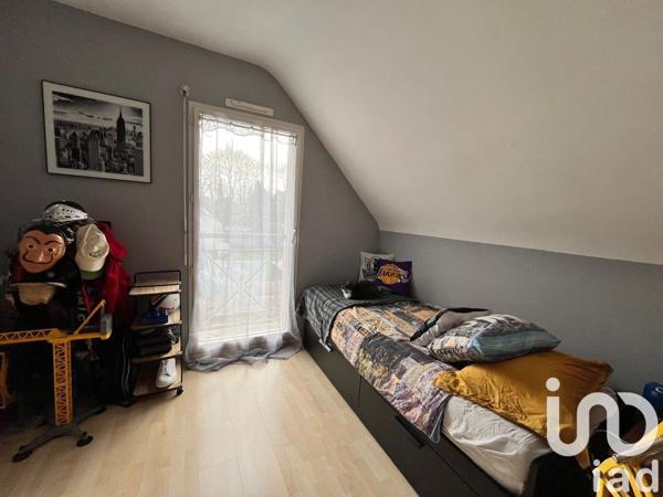 Pavillon 6 pièces de 160 m² à Melesse (35520)