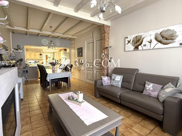 Maison
                                                                                                                                                                                                                                                                                                                        5 pièce(s)                                                                                                                                                                                                          3 chambre(s)                                                                                                                                                                                                          117  m²