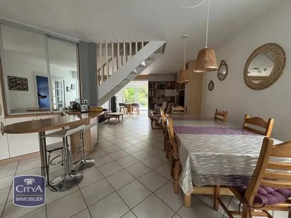 Maison à vendre 5 pièces 123m² Loos (59120)