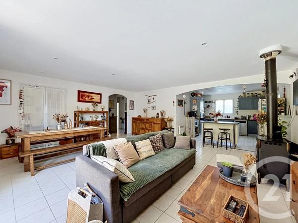 Maison à vendre  6 pièces - 130,80 m 2   MEZE  - 34