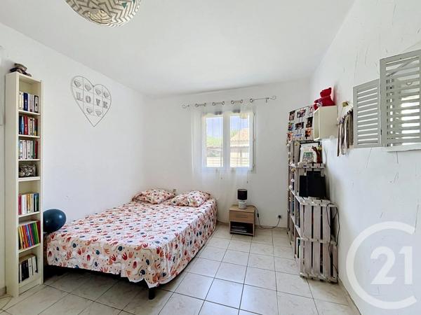 Maison à vendre  6 pièces - 130,80 m 2   MEZE  - 34