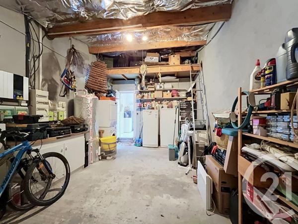 Maison à vendre  6 pièces - 130,80 m 2   MEZE  - 34