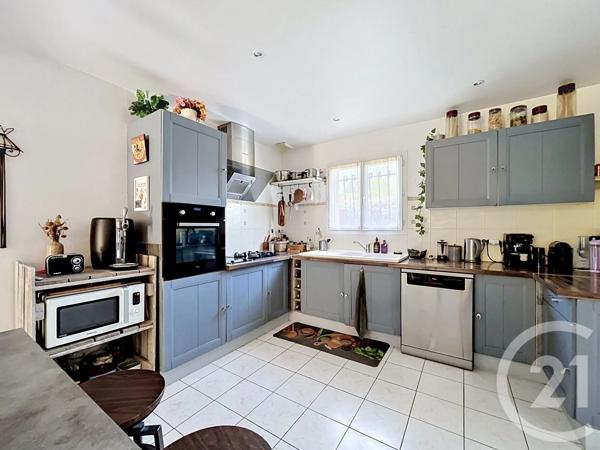 Maison à vendre  6 pièces - 130,80 m 2   MEZE  - 34