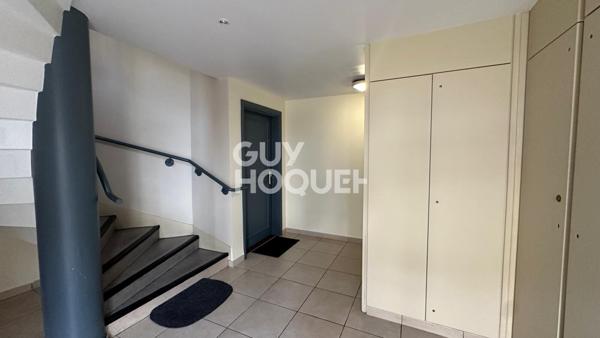 Limay - T2 CENTRE-VILLE AVEC PARKING - PRÊT À VIVRE