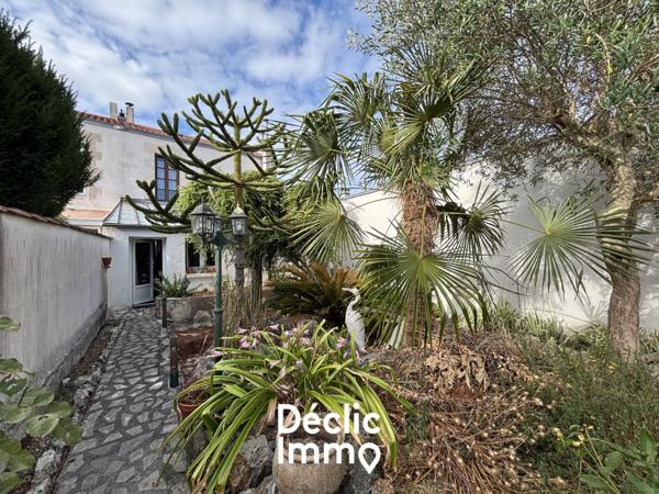 Vente maison de ville La rochelle, 87m² 4 pièces 350 000€ avec terrasse