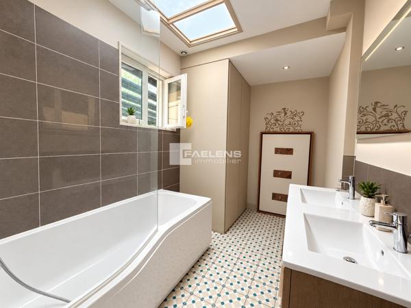 Appartement T2 à Lille - Réf. nv5743mm