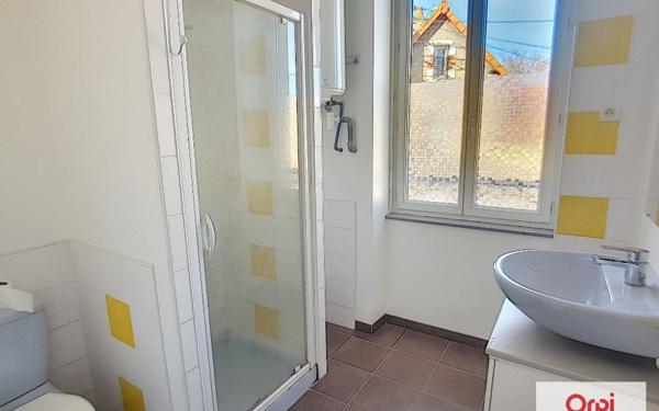 Appartement à louer    3 pièces • 54 m2 Montluçon