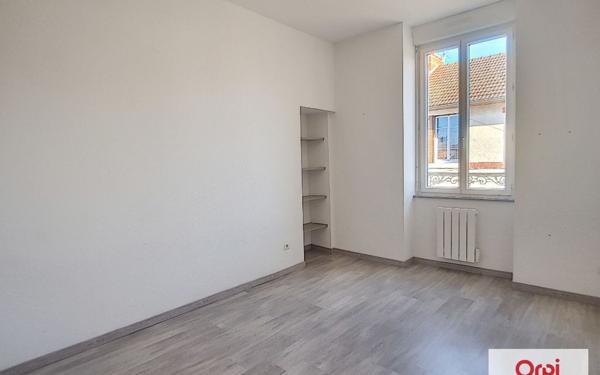 Appartement à louer    3 pièces • 54 m2 Montluçon