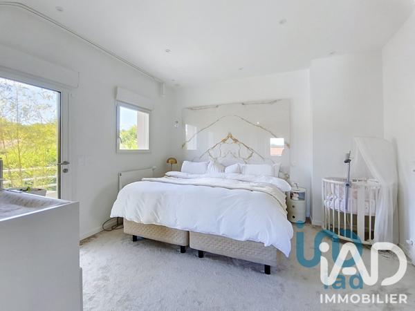 Maison à vendre 9 pièces 289 m² Chens-sur-Léman