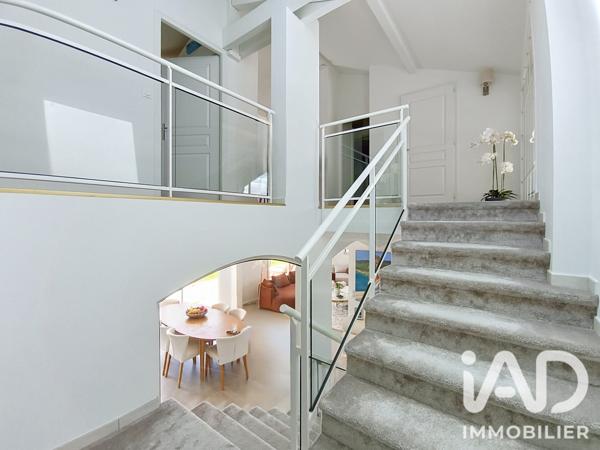 Maison à vendre 9 pièces 289 m² Chens-sur-Léman