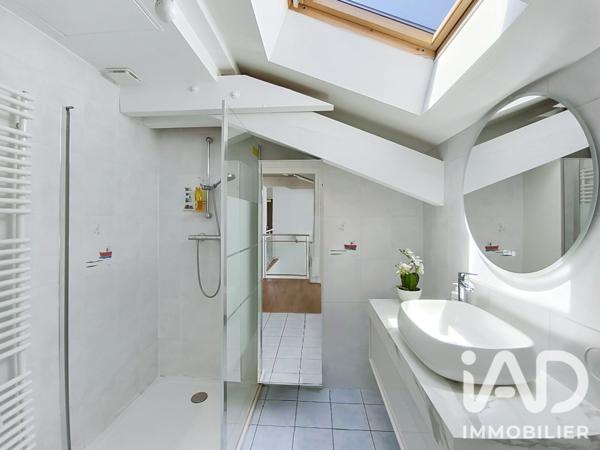 Maison à vendre 9 pièces 289 m² Chens-sur-Léman