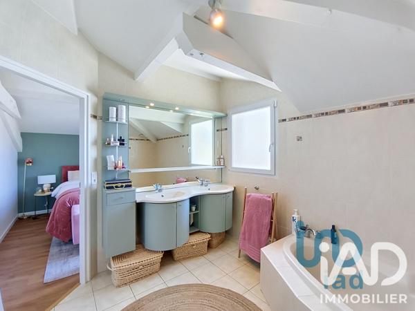 Maison à vendre 9 pièces 289 m² Chens-sur-Léman