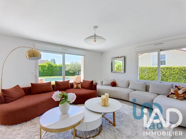 Maison à vendre 9 pièces 289 m² Chens-sur-Léman