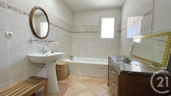 Maison à vendre  7 pièces - 224,29 m 2   MARSILLARGUES  - 34