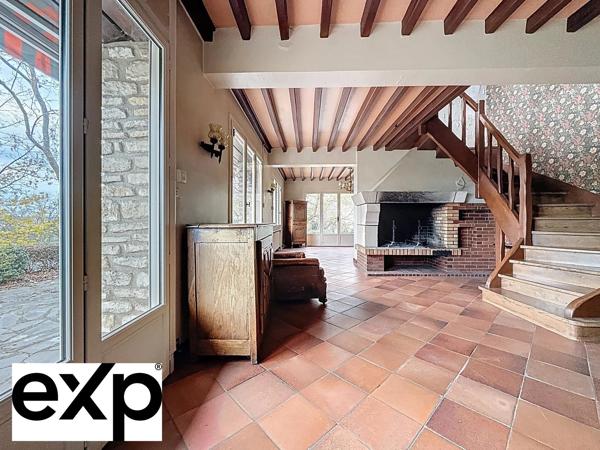 LIMAY — RARE. ÉLÉGANTE. INCOMPARABLE.