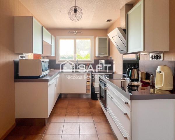 Maison 6 pièces 136 m2 à 10 min de BORDEAUX