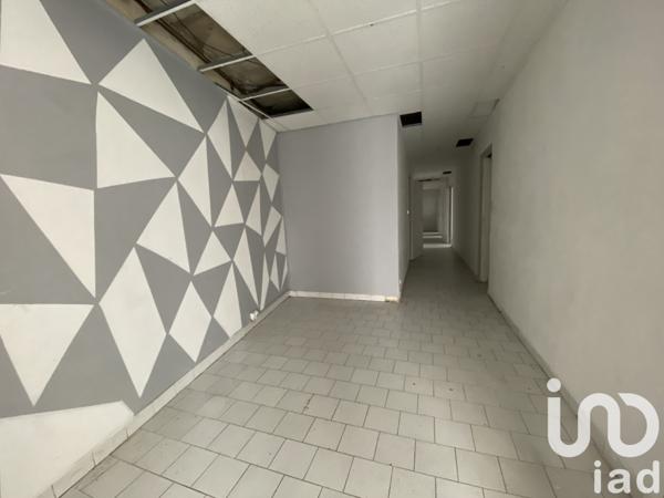 Immeuble à vendre 250 m² Crèvecœur-le-Grand