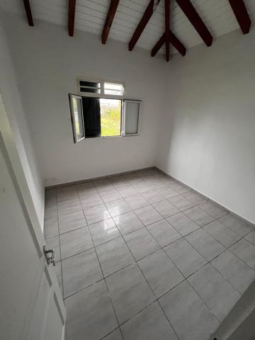 Maison dans Anse-Bertrand
