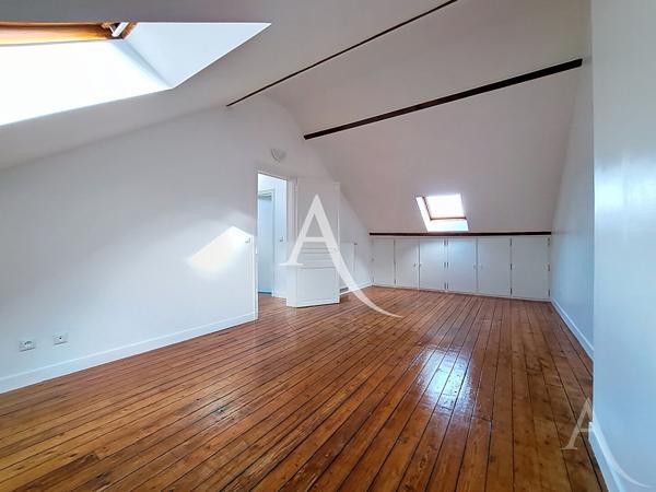 Superbe maison de 206m² à Mantes-la-Jolie proche centre ville et gare