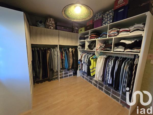 Maison 5 pièces de 92 m² à Cusset (03300)