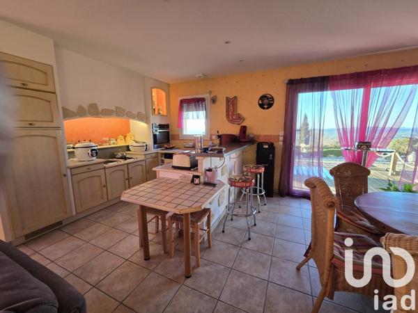 Maison 5 pièces de 92 m² à Cusset (03300)