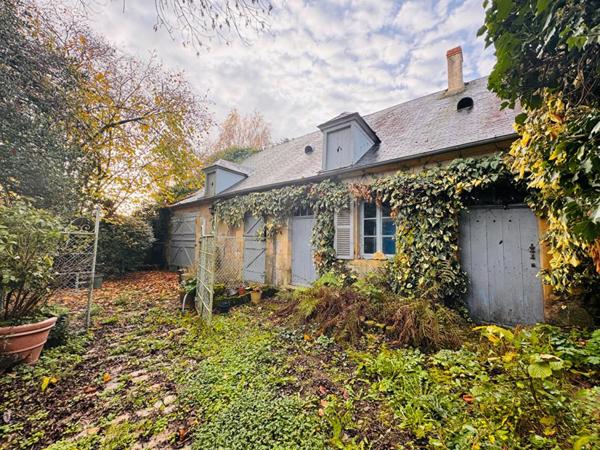 Grande maison familiale dans le centre de Prémery